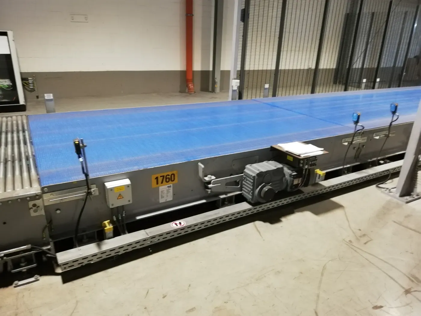 Belt conveyor with drive