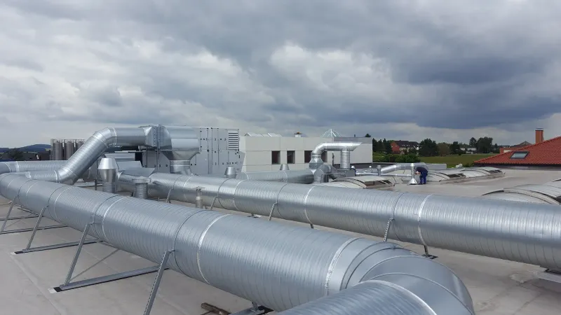 Duct route on the flat roof