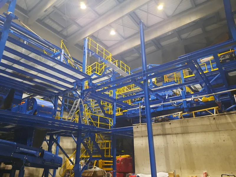 Steel structure of the conveyors under the hall roof