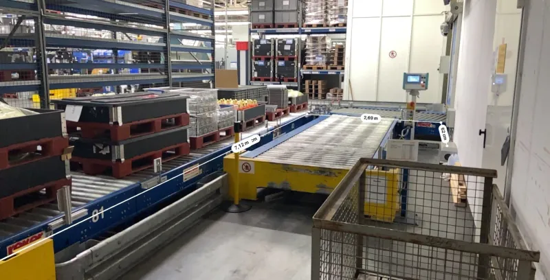 Loaded conveyor in the storage area