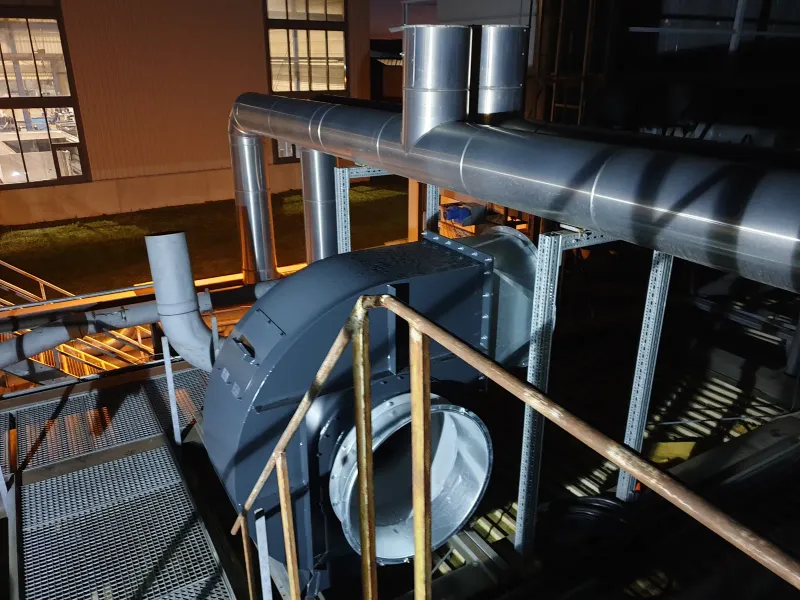 Die Ventilatoren am frühen Morgen