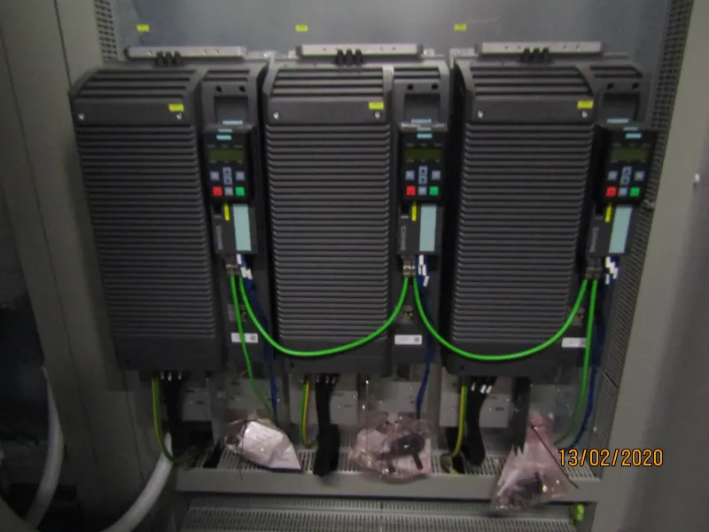Frequency converters in the drive cabinet